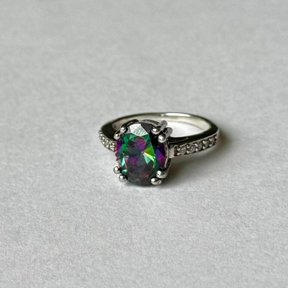 Northern Lights Ring (Aurora Mystic Topaz)